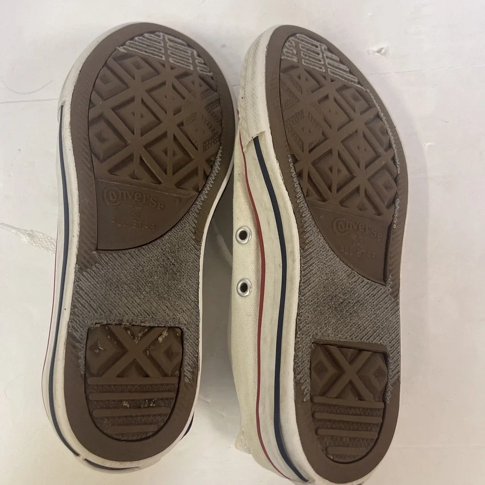 Converse Shoes Youth Size 2 White 3j256